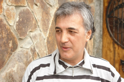 Абдуллаев Шамшад