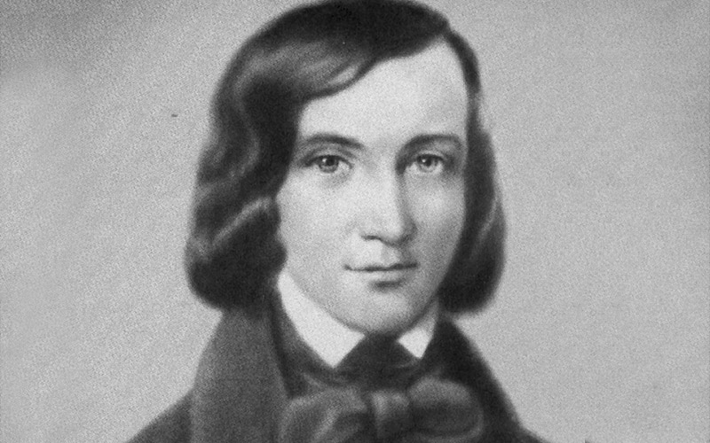  «Гоголь, конечно, диктаторский. Он покоряет, и ничего не поделаешь»: Филолог Юрий Манн о военном детстве, сталинизме и втором томе «Мертвых душ». Интервью (Лев Оборин, «Горький»)